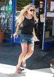 LindsayLohan.us 03f51a83095ab150d18c8c8d5416904a  Lindsay Lohan visited a probation office in Santa Monica   27 Aug 2010   89HQ Lindsay Lohan Pictures and videos
