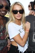 LindsayLohan.us 205fb18c21b7f27a5ca5f1e67d271a84 Lindsay Lohan @ The Wildfox Couture 7 4 2010 HQx10 Lindsay Lohan Pictures and videos