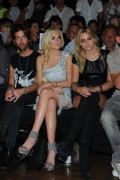 LindsayLohan.us 20f98189574ff4ba93d401b93d3d4efb Lindsay Lohan Picture Mega Post Lindsay Lohan Pictures and videos
