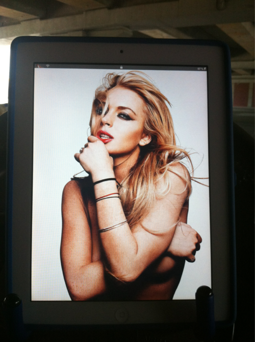 LindsayLohan.us 2246e16c8ff6e198b88141e6b2904a7b iPad lock screen Lindsay Lohan Pictures and videos