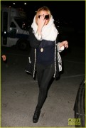 LindsayLohan.us 2e5e5d0fc146f3ff32c9df78cf8df5d9 Lindsay Lohan   at LAX airport in Los Angeles 04/27/12 Lindsay Lohan Pictures and videos