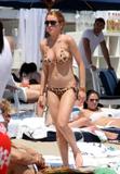 LindsayLohan.us 33ba6eb488e5f3ad7bb4c8c3f4459e19 Lindsay Lohan Picture Mega Post Lindsay Lohan Pictures and videos