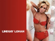 LindsayLohan.us 35cc18296080f5fdf55f5fa81ec94164 Lindsay Lohan : Very Hot Wallpaper Megapost Lindsay Lohan Pictures and videos