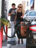 LindsayLohan.us 392fe799fa470c0ac21f9ca632e3b550  Lindsay Lohan visited a probation office in Santa Monica   27 Aug 2010   89HQ Lindsay Lohan Pictures and videos