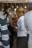 LindsayLohan.us 50c33ae51a0b3b89b39d59a45a9b02f2 Lindsay Lohan   wearing a sports bra at a Coffee Bean & Tea Leaf in LA 07/09/10 Lindsay Lohan Pictures and videos