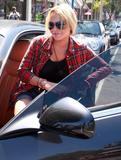 LindsayLohan.us 6835d572700712b26bb7b2b441f87b3c  Lindsay Lohan visited a probation office in Santa Monica   27 Aug 2010   89HQ Lindsay Lohan Pictures and videos
