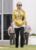 LindsayLohan.us 69255fb4187c28a36babdcbb0f74cb0a  Lindsay Lohan meets with her probation officer at Santa Monica   September 7, 2010 (x76) Lindsay Lohan Pictures and videos