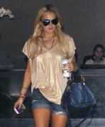 LindsayLohan.us 6a7c42821aa7010e42985b62eb366ba7 Lindsay Lohan getting out of a screening of Machete in LA 08 27 2010 7 HQ Lindsay Lohan Pictures and videos