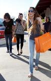 LindsayLohan.us 6e52837553c9da5cfad71247f39de8d2 Lindsay Lohan Picture Mega Post Lindsay Lohan Pictures and videos
