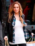 LindsayLohan.us 6f92392badb4f0e68223c24d7773d3ce Lindsay Lohan Picture Mega Post Lindsay Lohan Pictures and videos