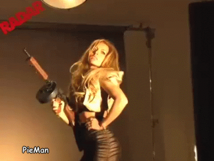 LindsayLohan.us 77c0cc7e616a55aa589dc7da29e73f2a Lindsay Lohan GIF From Her Radar Magazine Photoshoot Lindsay Lohan Pictures and videos