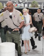 LindsayLohan.us 87bf6a123f8e3a1b0f69d8f4f9509df3 Lindsay Lohan Picture Mega Post Lindsay Lohan Pictures and videos