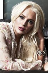 LindsayLohan.us 91940ef8219cd07f6cf7896933599872 Photoshoot for Italian Vanity Fair by Alan Gelati  Lindsay Lohan Pictures and videos