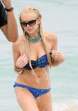 LindsayLohan.us be9c46d5e36b725b91a38bd460b288e2 Lindsay Lohan   In Bikini on Miami Beach BOOB Slip   May 23,2011 Lindsay Lohan Pictures and videos