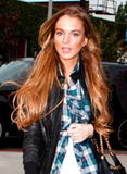 LindsayLohan.us c9603114d5eb5c3fe8655f93aab23f81 Lindsay Lohan Picture Mega Post Lindsay Lohan Pictures and videos