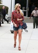 LindsayLohan.us d0e8f2db9199a2761753141cbae4e40d  Lindsay Lohan visited a probation office in Santa Monica   27 Aug 2010   89HQ Lindsay Lohan Pictures and videos