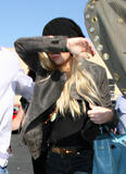 LindsayLohan.us d2972022180403c0a4824719613589ab Lindsay Lohan | Heads Into A Studio For An Interview In Culver City 12.07.10 | 5x Lindsay Lohan Pictures and videos