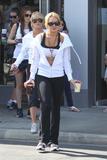 LindsayLohan.us f229bbe5280490b44fb91fdc28292888 Lindsay Lohan   wearing a sports bra at a Coffee Bean & Tea Leaf in LA 07/09/10 Lindsay Lohan Pictures and videos